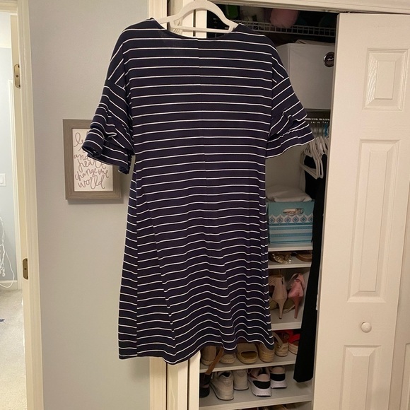 SIGNATURE Studio Striped Dress - Picture 7 of 11